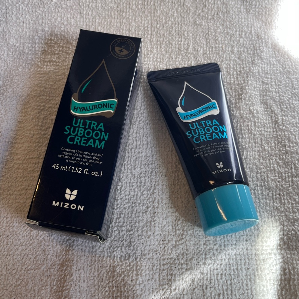 3/$30 - NIB Mizon Hyaluronic Ultra Suboon Cream